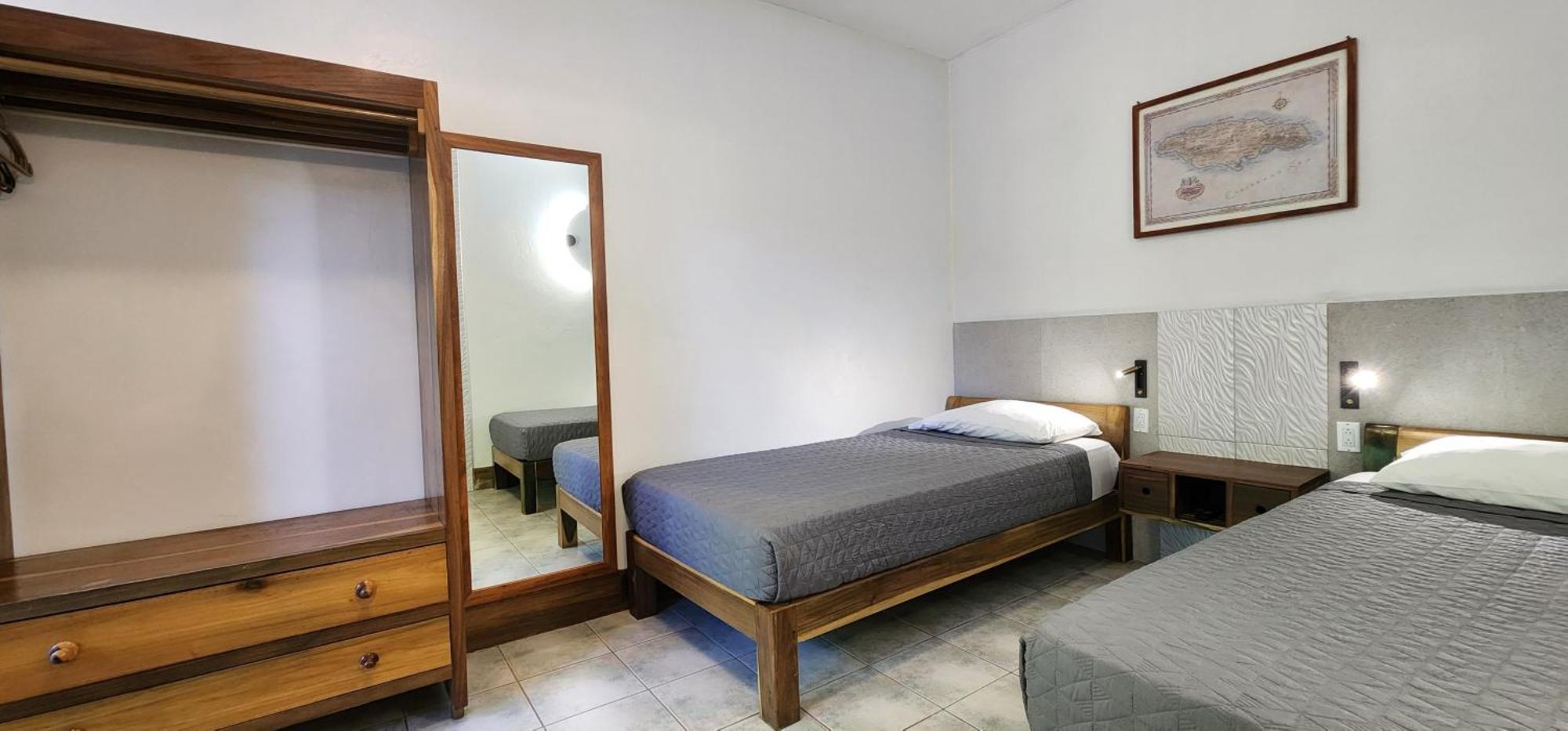 Economy Twin Room
