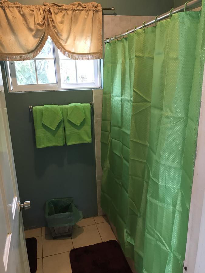 Budget Dreibettzimmer