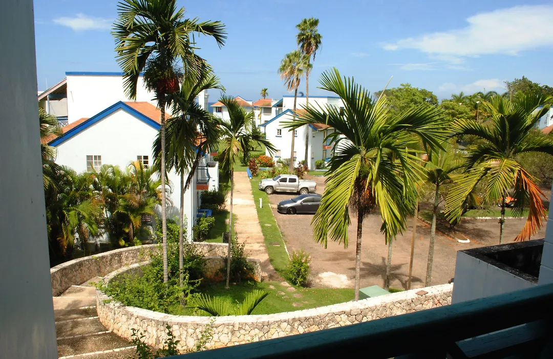 Crawfish Beach Suite-1