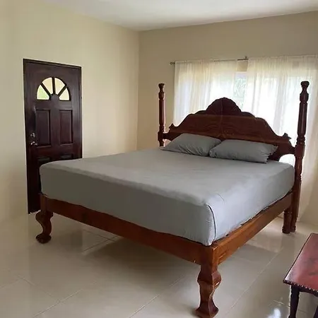 Little Cottage In Negril Hills-2