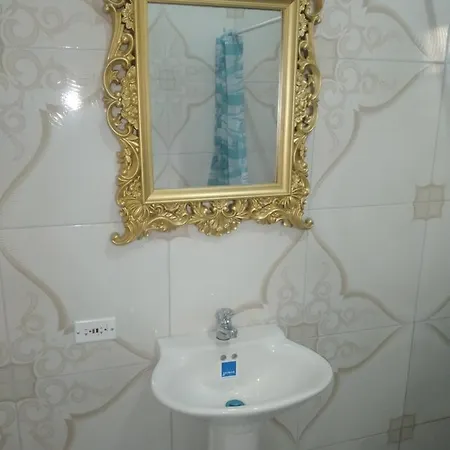 Wrights Apartment'S-3