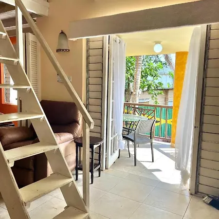 Double Suite - Jamaica Beach Resort-2