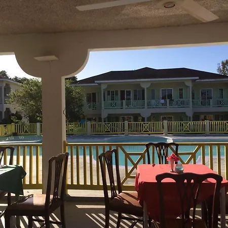 The Royal Hummingbird Resort-2