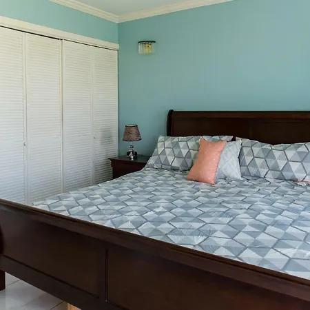 Little Bay Country Club - 1 Bedroom-3